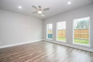 4401 Alvin St, Houston, TX 77051 - Photo 6