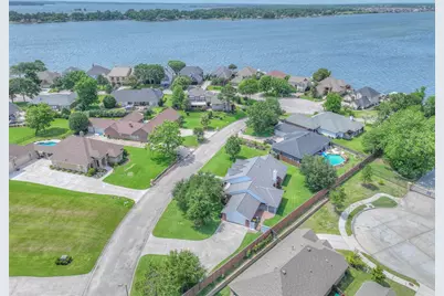 7028 Longmire Circle, Conroe, TX 77304 - Photo 44