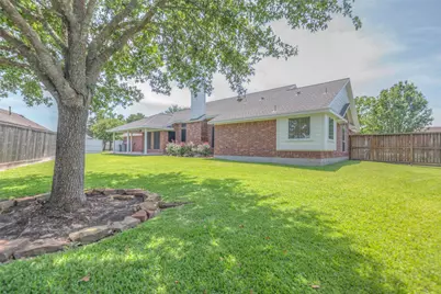 7028 Longmire Circle, Conroe, TX 77304 - Photo 36