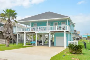 22810 Fresca St, Galveston, TX 77554 - Photo 2