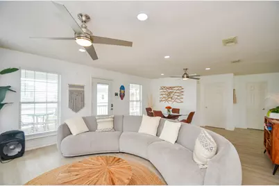 22810 Fresca Street, Galveston, TX 77554 - Photo 12