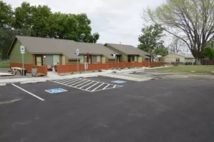 141 W Broadway Ave, Milton-Freewater, OR 97862 - Photo 6