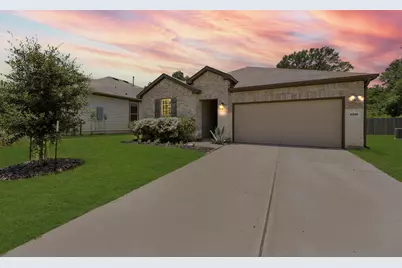 2340 N Amber Ruse Court, Conroe, TX 77304 - Photo 2