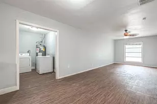 8129 Barkley St, Houston, TX 77017 - Photo 4