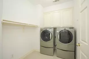 106 N Wynden Estates Ct, Houston, TX 77056 - Photo 44