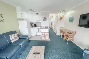 6102 Seawall Blvd, Galveston, TX 77551 - Photo 1