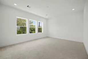 870 W Little York Rd, Houston, TX 77091 - Photo 24
