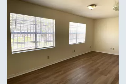 8830 Sharpcrest Street, Houston, TX 77036 - Photo 6