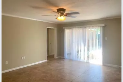 1853 Dolphin Drive, Seabrook, TX 77586 - Photo 4