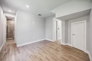 1113 W 21st St, Houston, TX 77008 - Photo 28