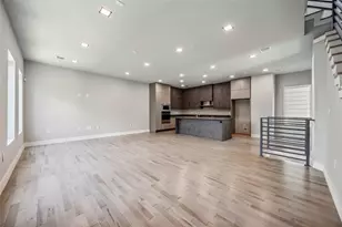 1113 W 21st St, Houston, TX 77008 - Photo 18