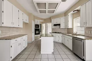 4251 Meadowchase Ln, Houston, TX 77014 - Photo 12