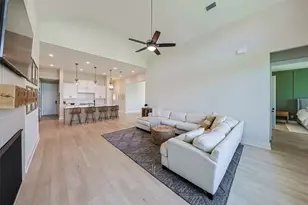 26951 Longwood Ledge Dr, The Woodlands, TX 77389 - Photo 10