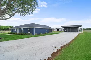 15308 Hubenak, Needville, TX 77461 - Photo 6