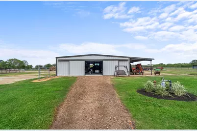 15308 Hubenak, Needville, TX 77461 - Photo 40