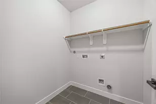 13139 Perennial Spgs Dr, Houston, TX 77048 - Photo 14