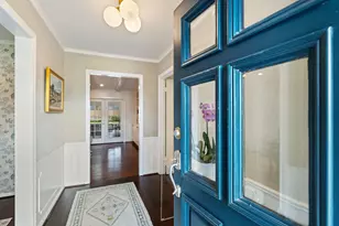 7902 Pagewood Ln, Houston, TX 77063 - Photo 2