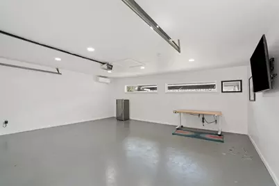 7902 Pagewood Lane, Houston, TX 77063 - Photo 30