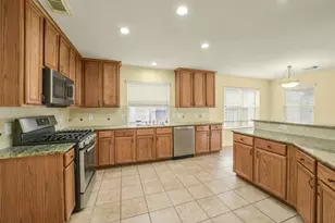 19307 Casey Creek Ct, Richmond, TX 77407 - Photo 12