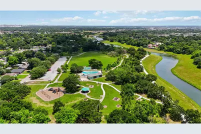 7803 Grove Ridge Drive, Houston, TX 77061 - Photo 26