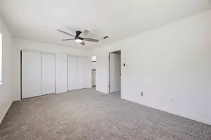 7803 Grove Ridge Dr, Houston, TX 77061 - Photo 12
