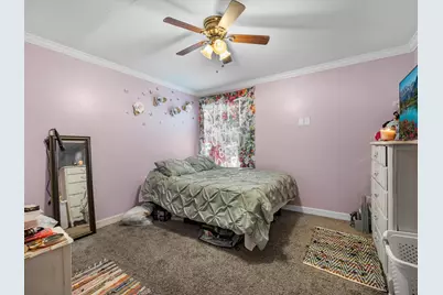 311 S 3rd Street, Highlands, TX 77562 - Photo 18