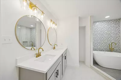 5602 Deepcreek Lane, Houston, TX 77091 - Photo 22