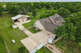 101 Pin Oak Ln, Hempstead, TX 77445 - Photo 48