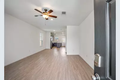 16915 Elm Grove Road, Conroe, TX 77302 - Photo 2