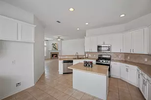 20814 Ochre Willow Tr, Cypress, TX 77433 - Photo 10