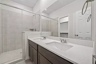 9022 Madera Road #B, Houston, TX 77078 - Photo 32