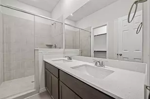 9022 Madera Rd, Houston, TX 77078 - Photo 32