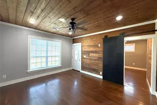 410 N Elm St, Trinity, TX 75862 - Photo 8