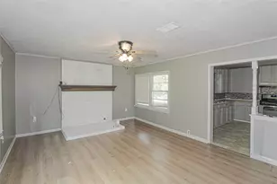 104 S Beatty Ave, Livingston, TX 77351 - Photo 8
