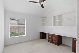 2326 Fairway Pointe Dr, League City, TX 77573 - Photo 4