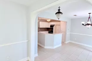 11106 Sageriver Dr, Houston, TX 77089 - Photo 8