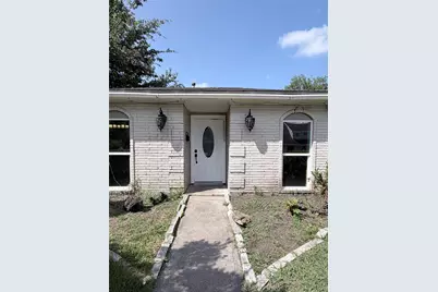 11106 Sageriver Drive, Houston, TX 77089 - Photo 2