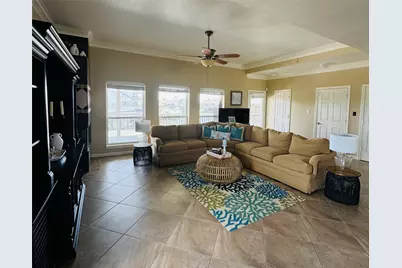 1303 Tiki Drive, Tiki Island, TX 77554 - Photo 10