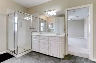 1303 Tiki Dr, Tiki Island, TX 77554 - Photo 26