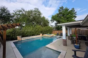 10807 Sagemeadow Ln, Houston, TX 77089 - Photo 4