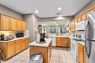31 Endor Forest Pl, The Woodlands, TX 77382 - Photo 16