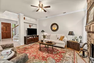 31 Endor Forest Pl, The Woodlands, TX 77382 - Photo 10