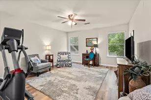 31 Endor Forest Pl, The Woodlands, TX 77382 - Photo 20