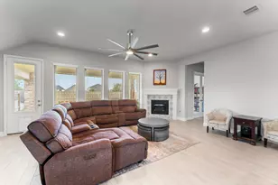 19227 Seabiscuit Stable Trl, Tomball, TX 77377 - Photo 12