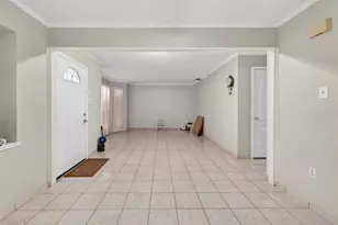 3834 Willow Springs Ln, Houston, TX 77080 - Photo 10