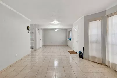 3834 Willow Springs Lane, Houston, TX 77080 - Photo 14