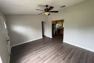 3310 Ashwyne Ct, La Porte, TX 77571 - Photo 2