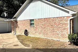 4310 Cinnabar Dr, Houston, TX 77072 - Photo 6