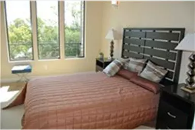 1525 Birdsall #B, Houston, TX 77007 - Photo 8