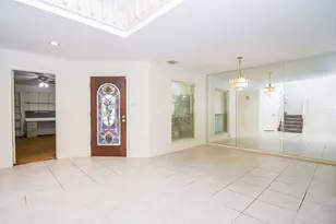 5214 Palmetto St, Bellaire, TX 77401 - Photo 4
